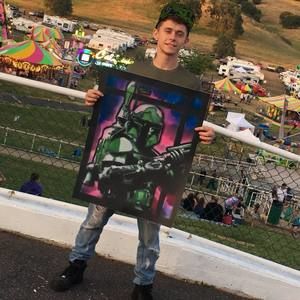 Meet your Posher, Casey